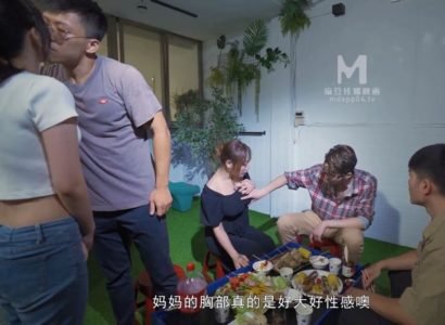 sex babe Trộm vặt ở cửa hàng tiện lợi, em nữ sinh chịu cái kết đắng
